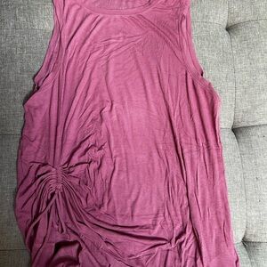 Elegant Sleeveless Ruched Tank Top in Pink